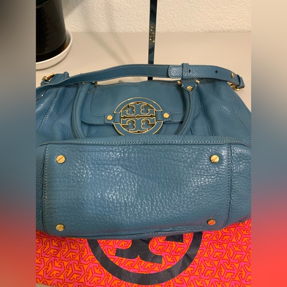 💕👜TORY BURCH Amanda Leather Hobo Bag💕👜👜 - Picture 11 of 11
